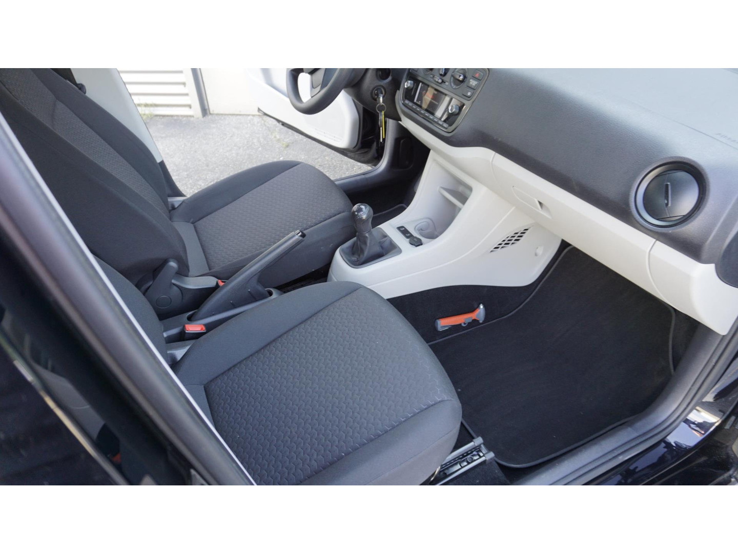 SEAT SEAT