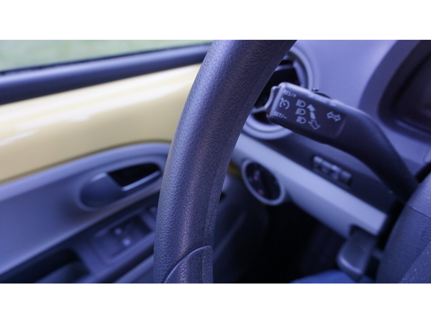 SEAT SEAT