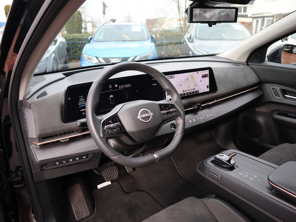 Nissan Nissan