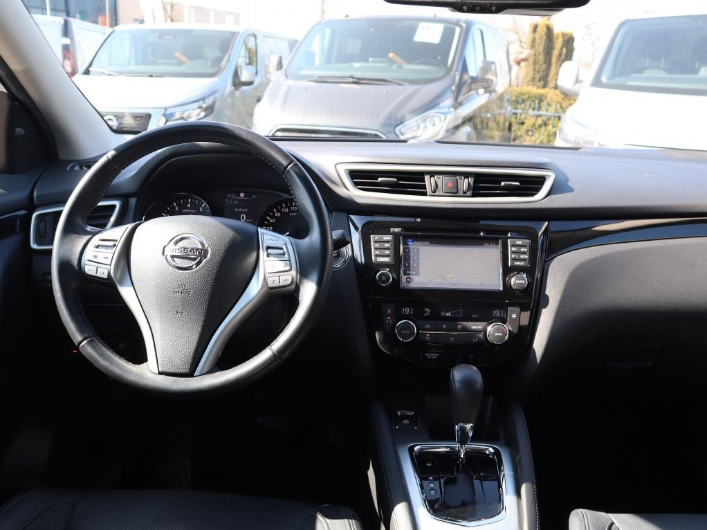Nissan Nissan
