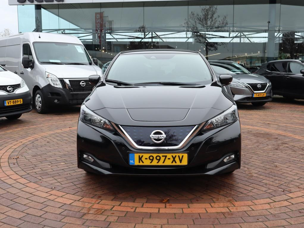 Nissan Nissan
