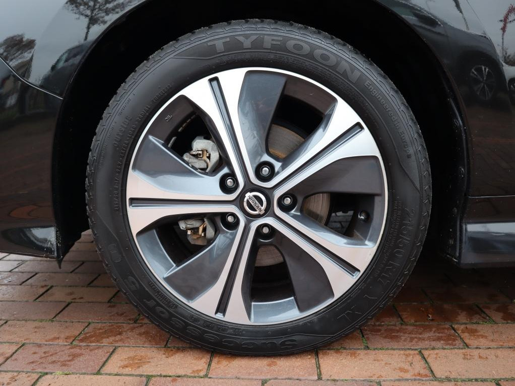 Nissan Nissan