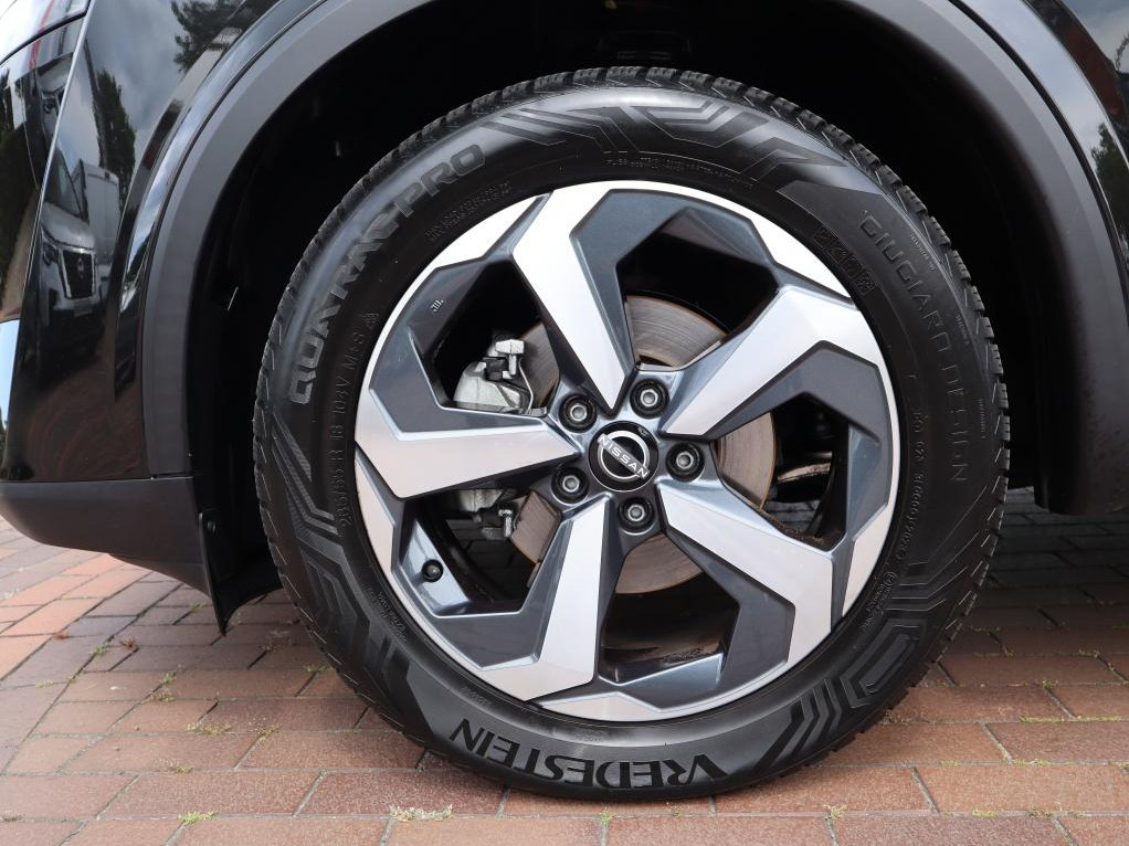 Nissan Nissan