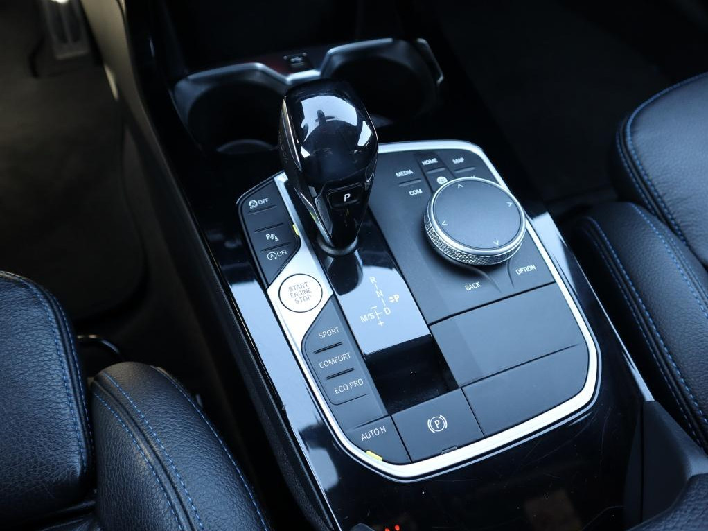 BMW BMW