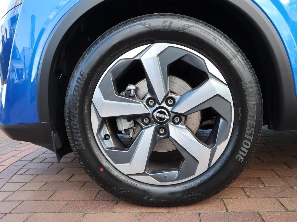 Nissan Nissan