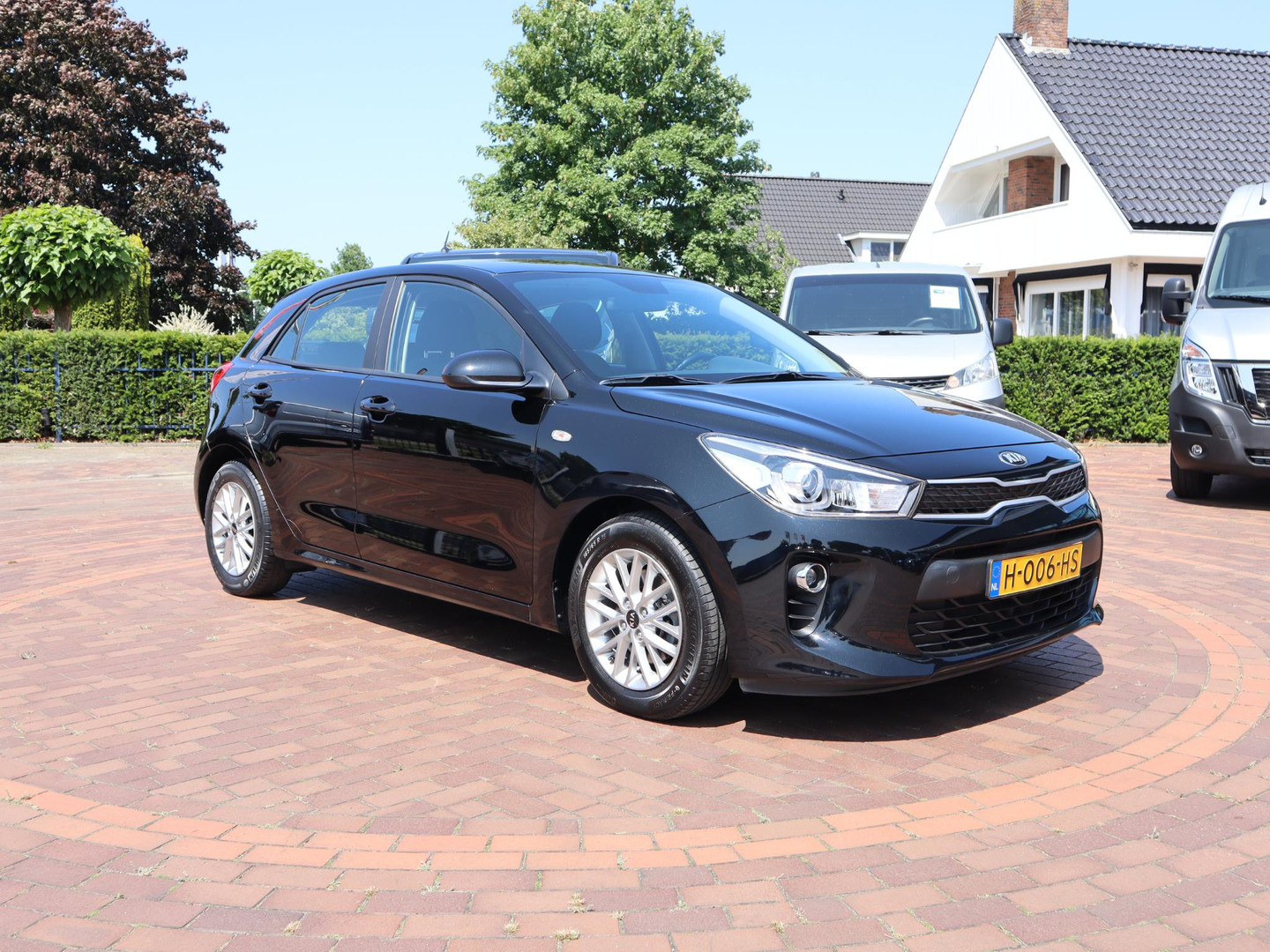 Kia
