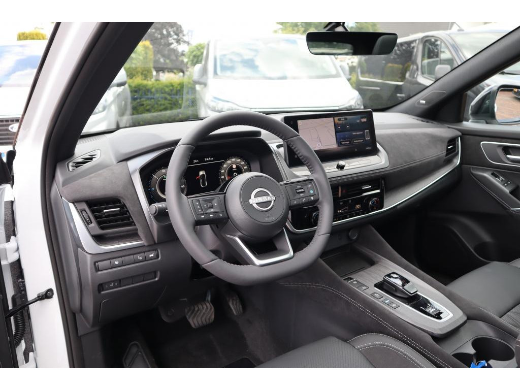 Nissan Nissan