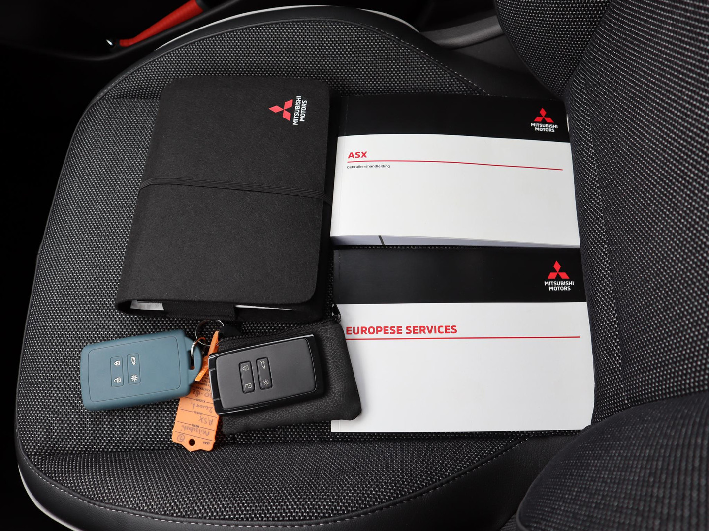 Mitsubishi Mitsubishi