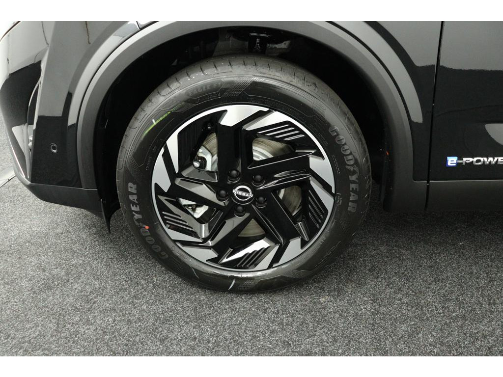 Nissan Nissan