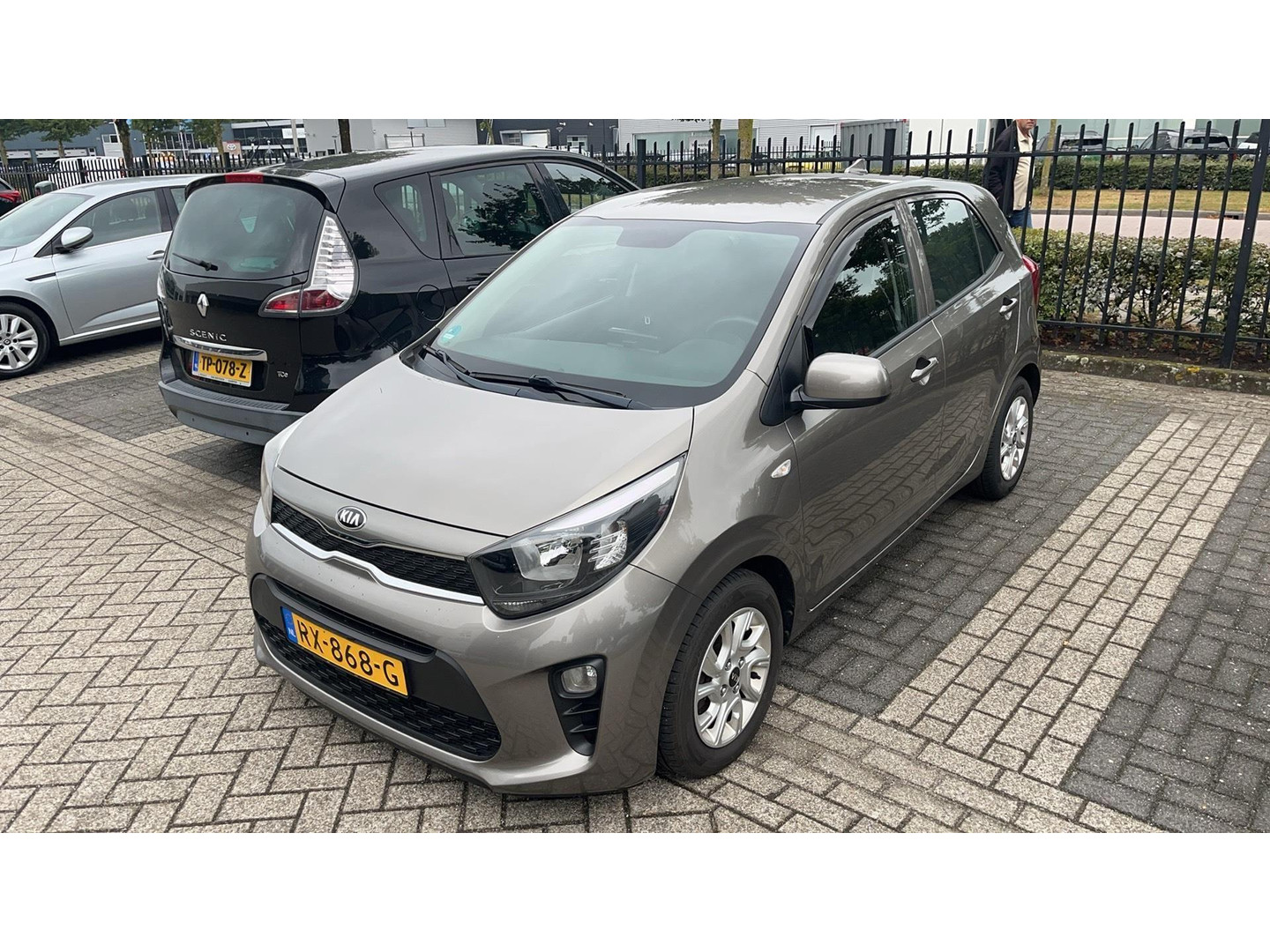 Kia Kia