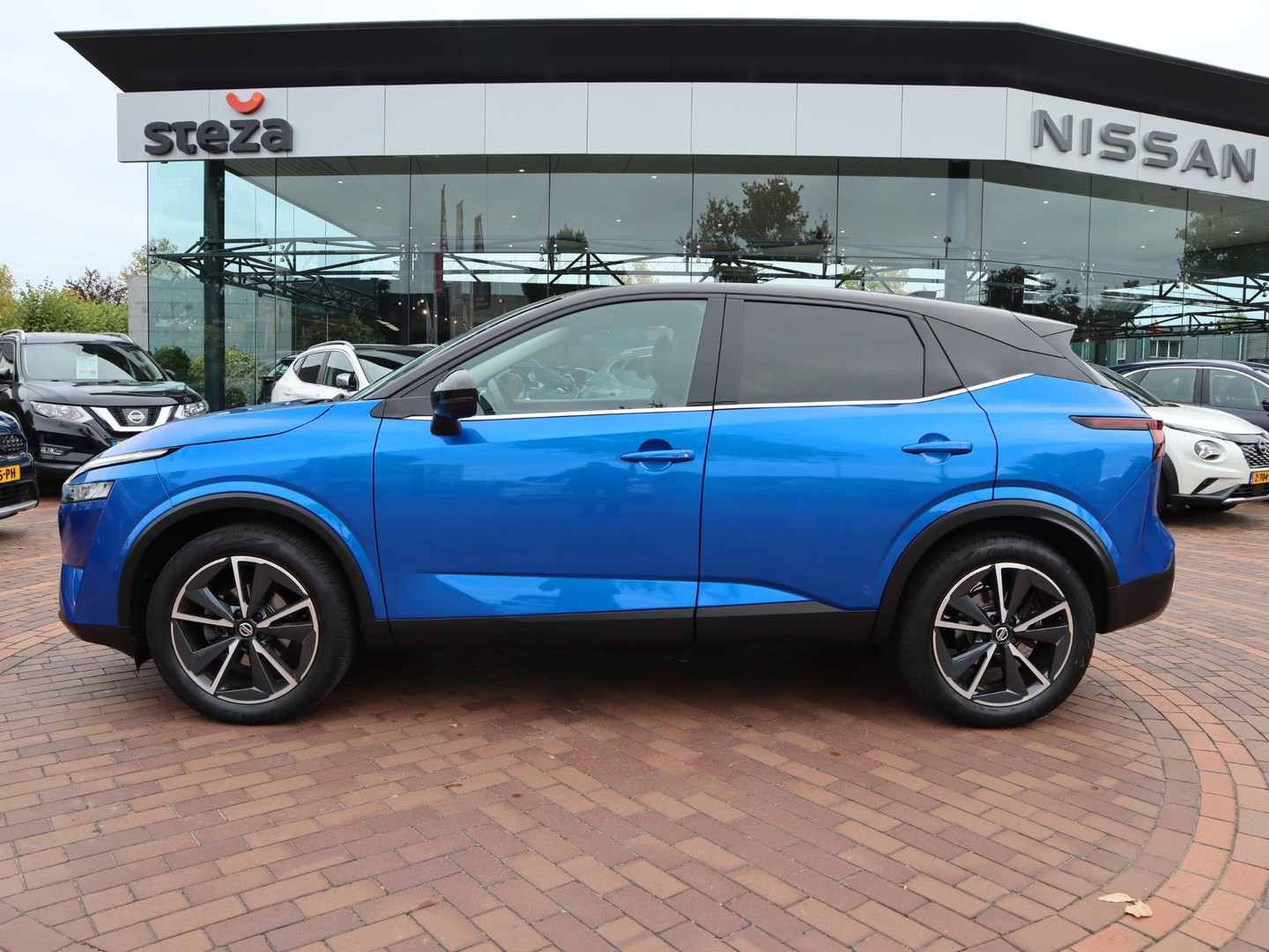 Nissan Nissan