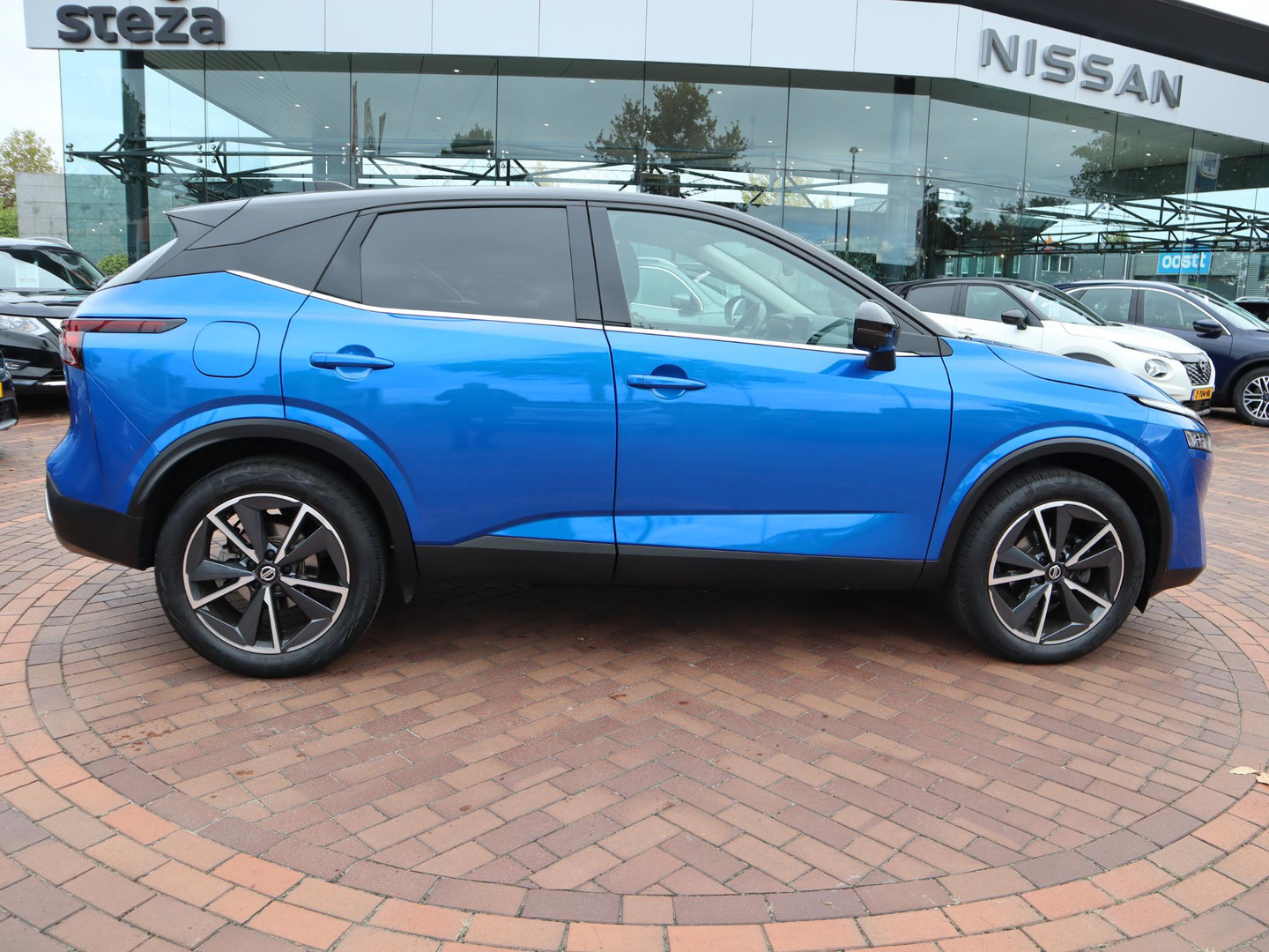 Nissan Nissan