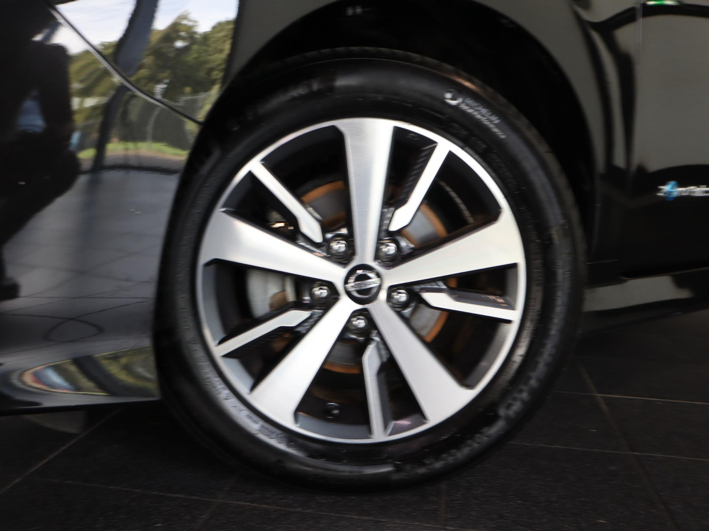Nissan Nissan