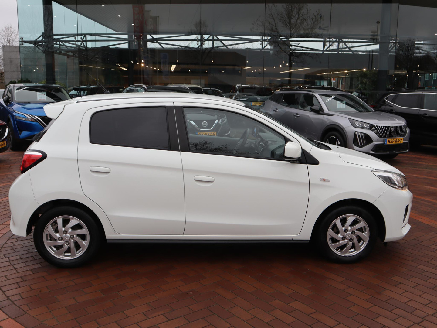 Mitsubishi Mitsubishi