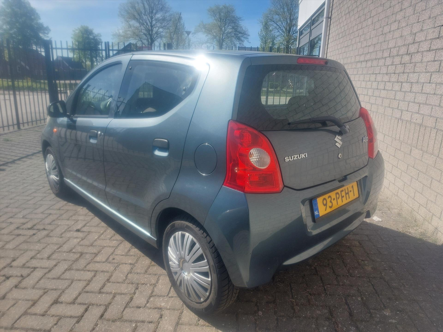 Suzuki Suzuki