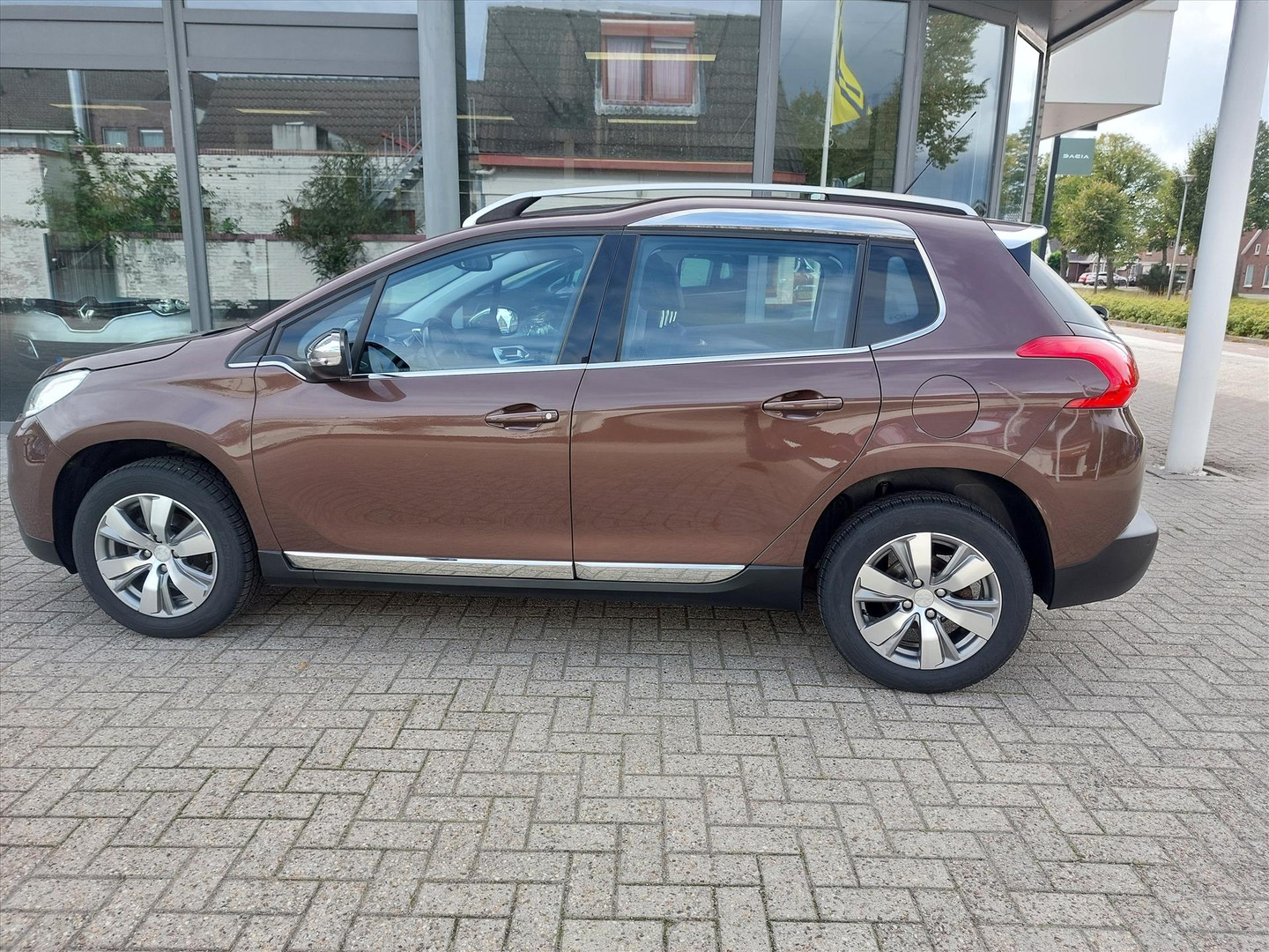 Peugeot Peugeot