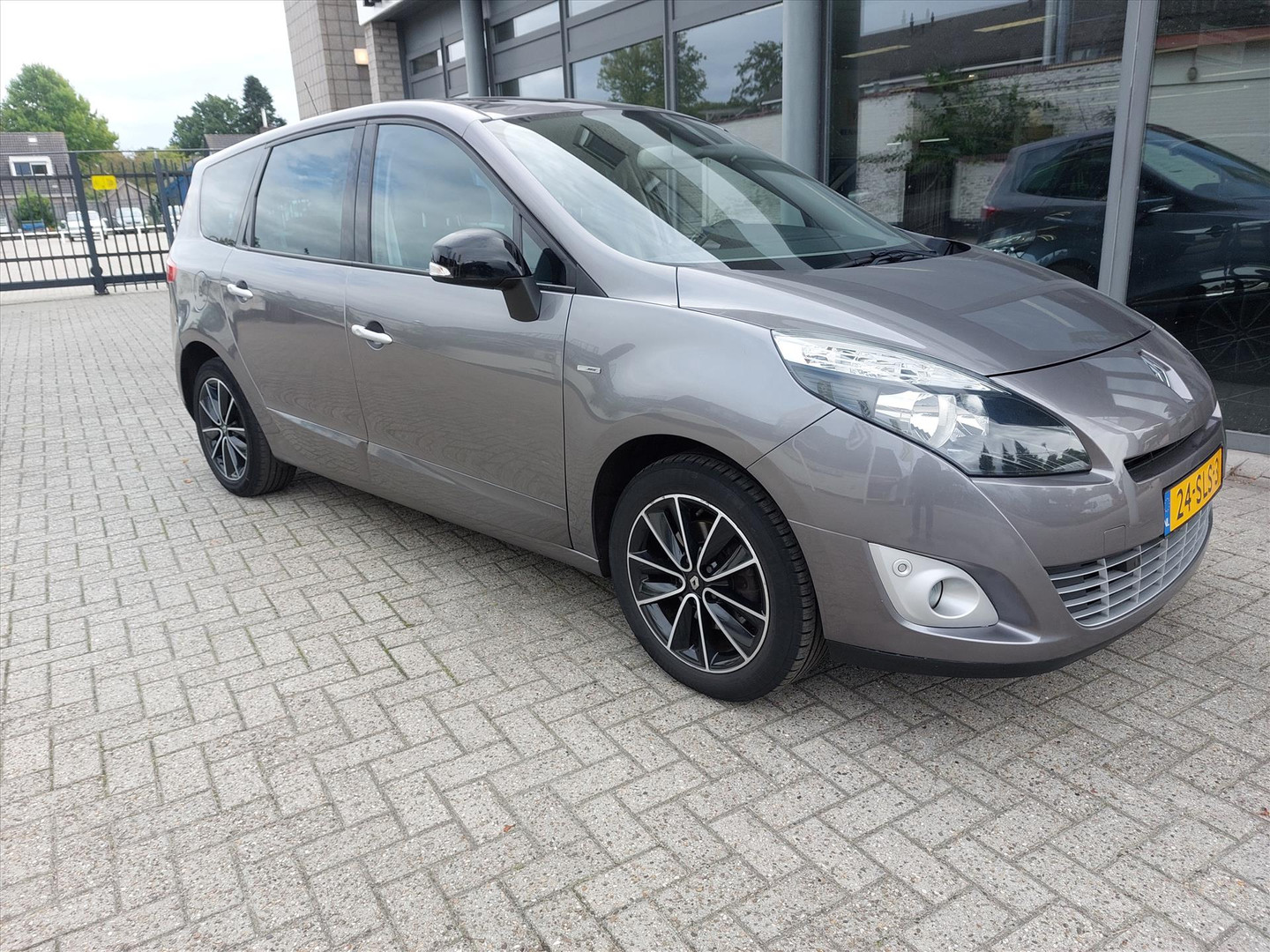 Renault Renault