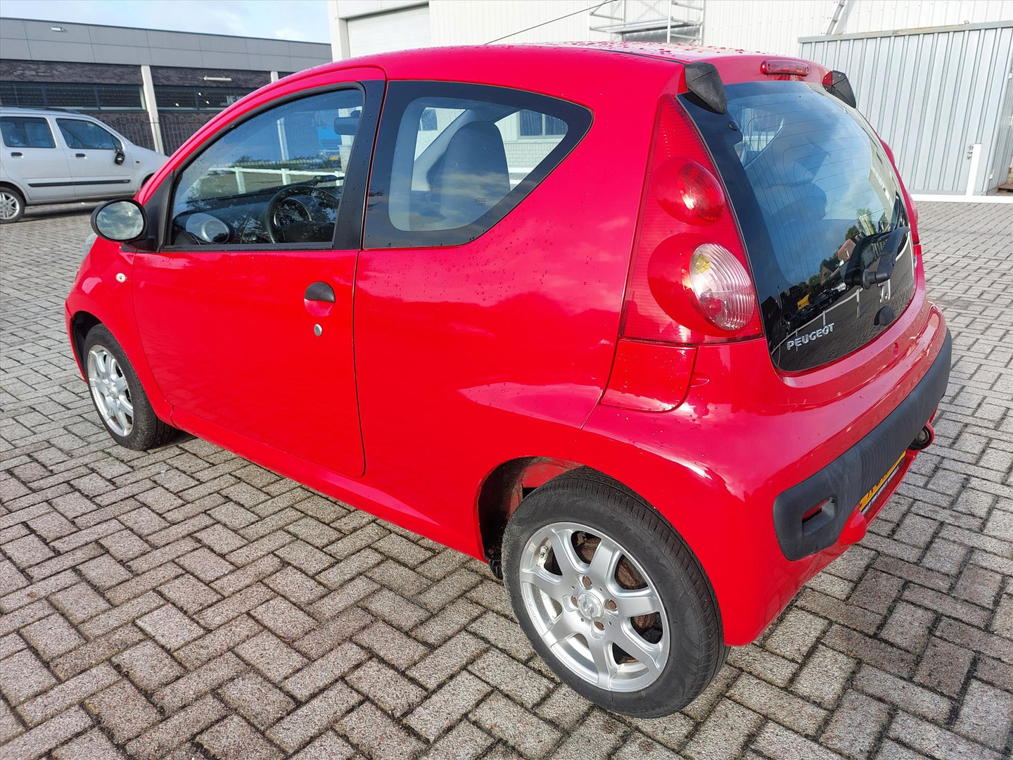 Peugeot Peugeot