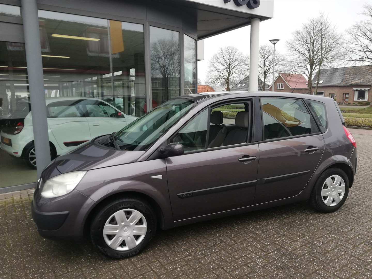 Renault Renault