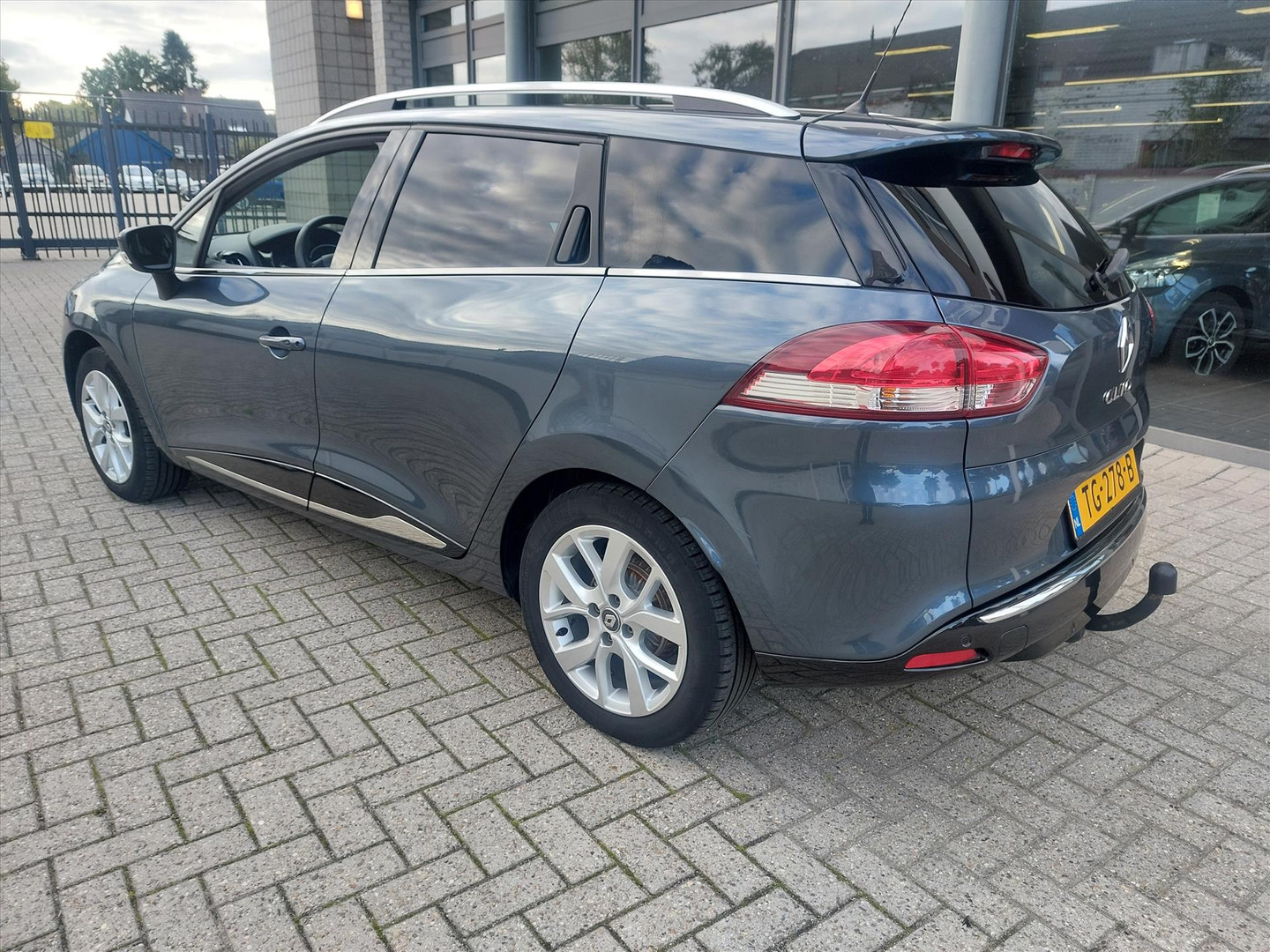 Renault Renault