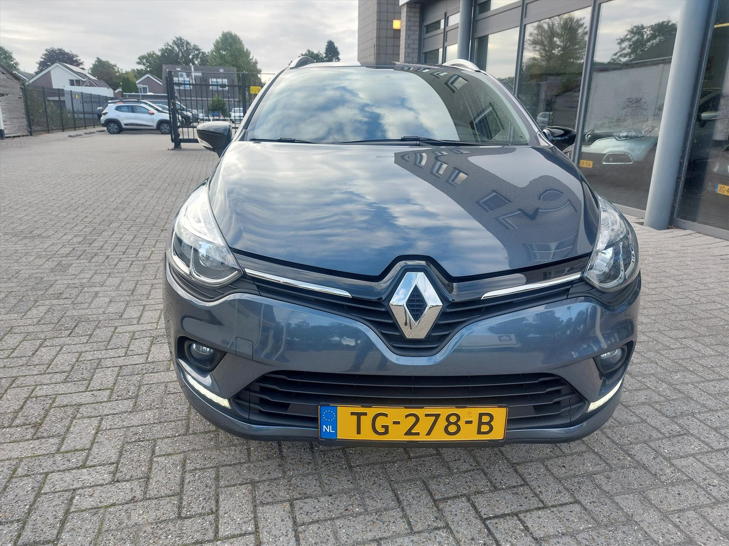 Renault Renault