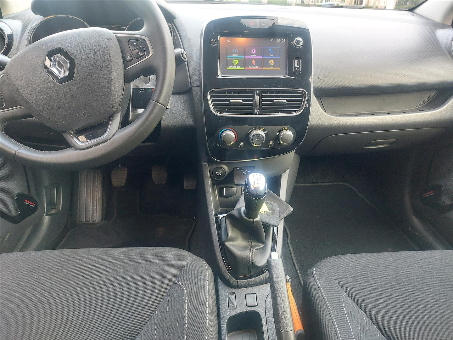 Renault Renault