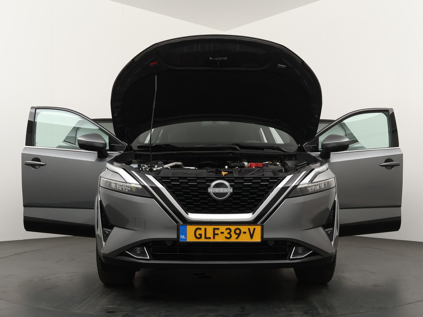 Nissan Nissan