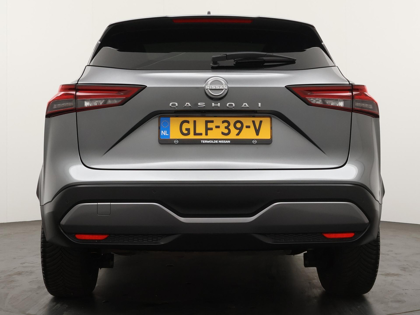 Nissan Nissan