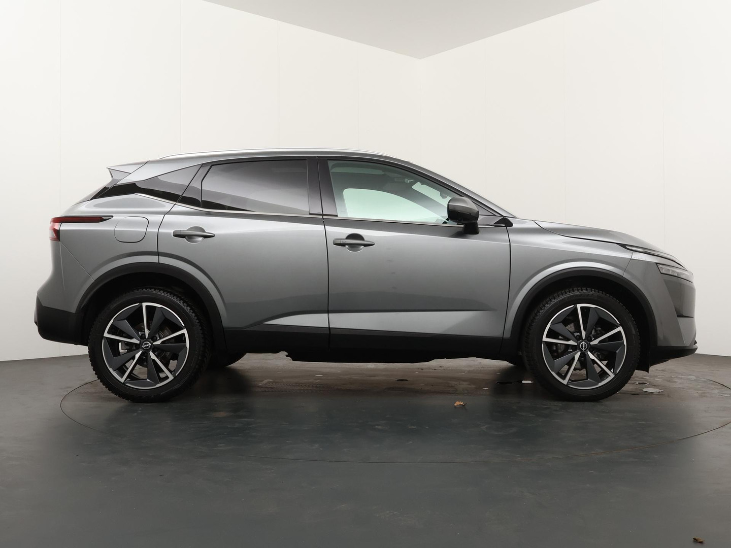 Nissan Nissan