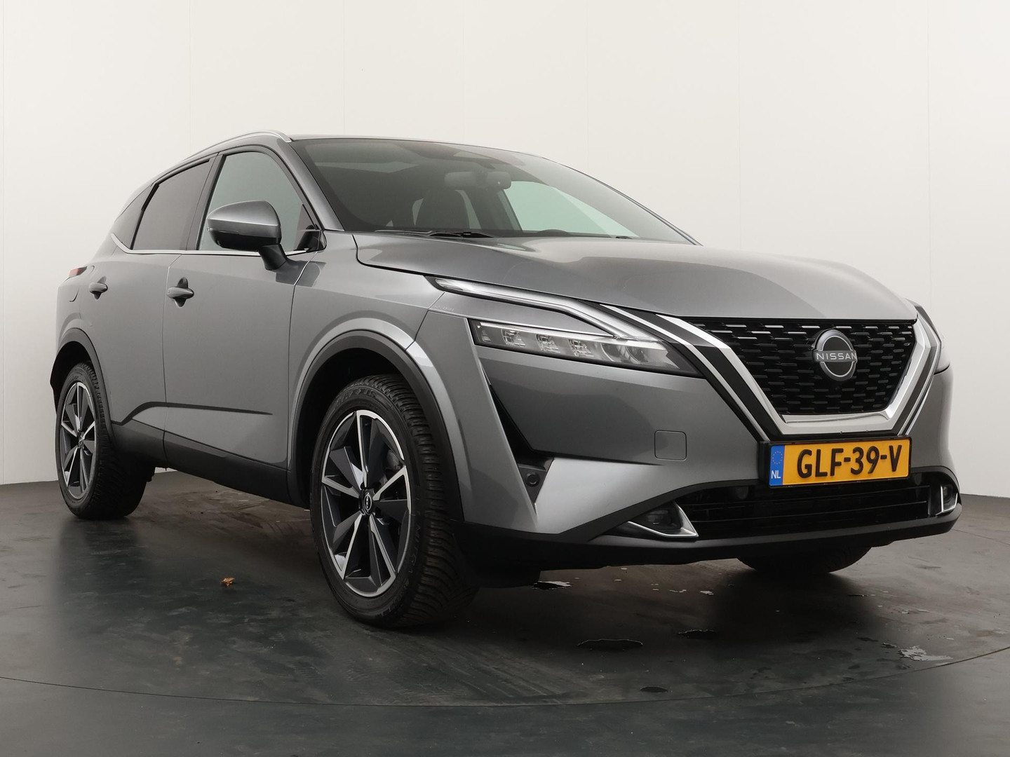 Nissan Nissan