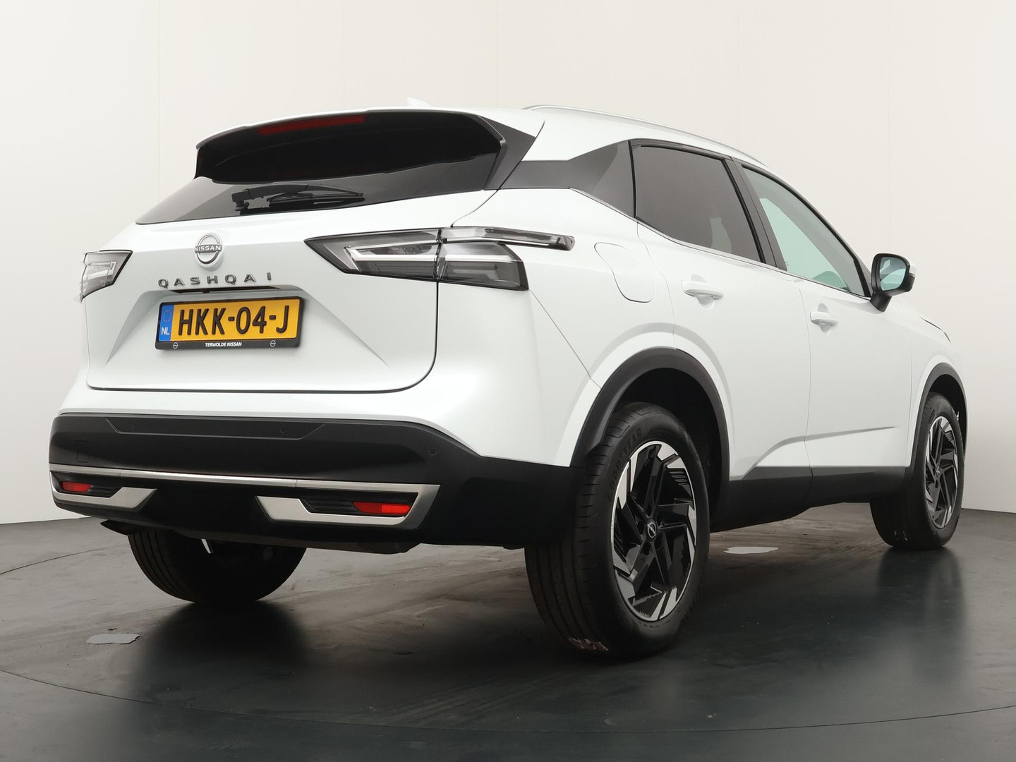 Nissan Nissan