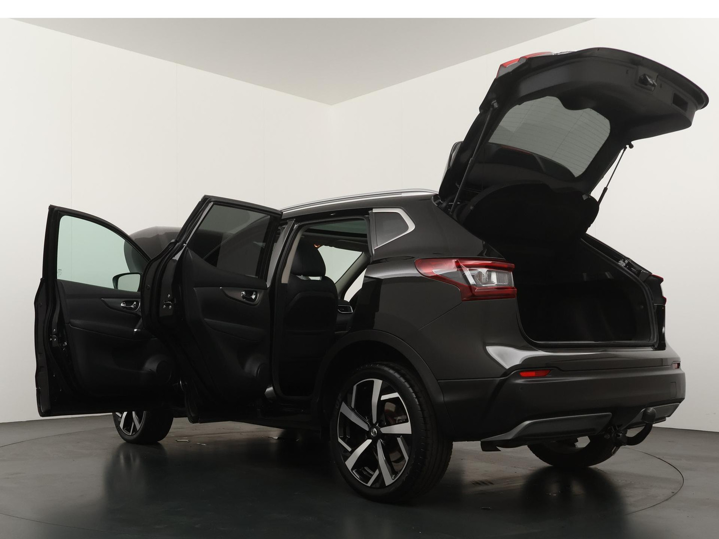 Nissan Nissan