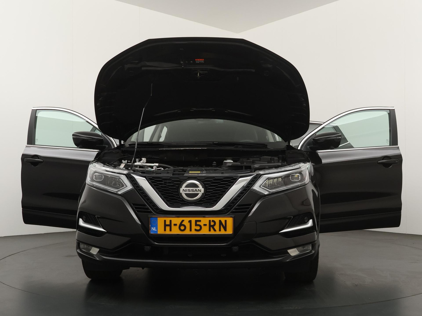 Nissan Nissan