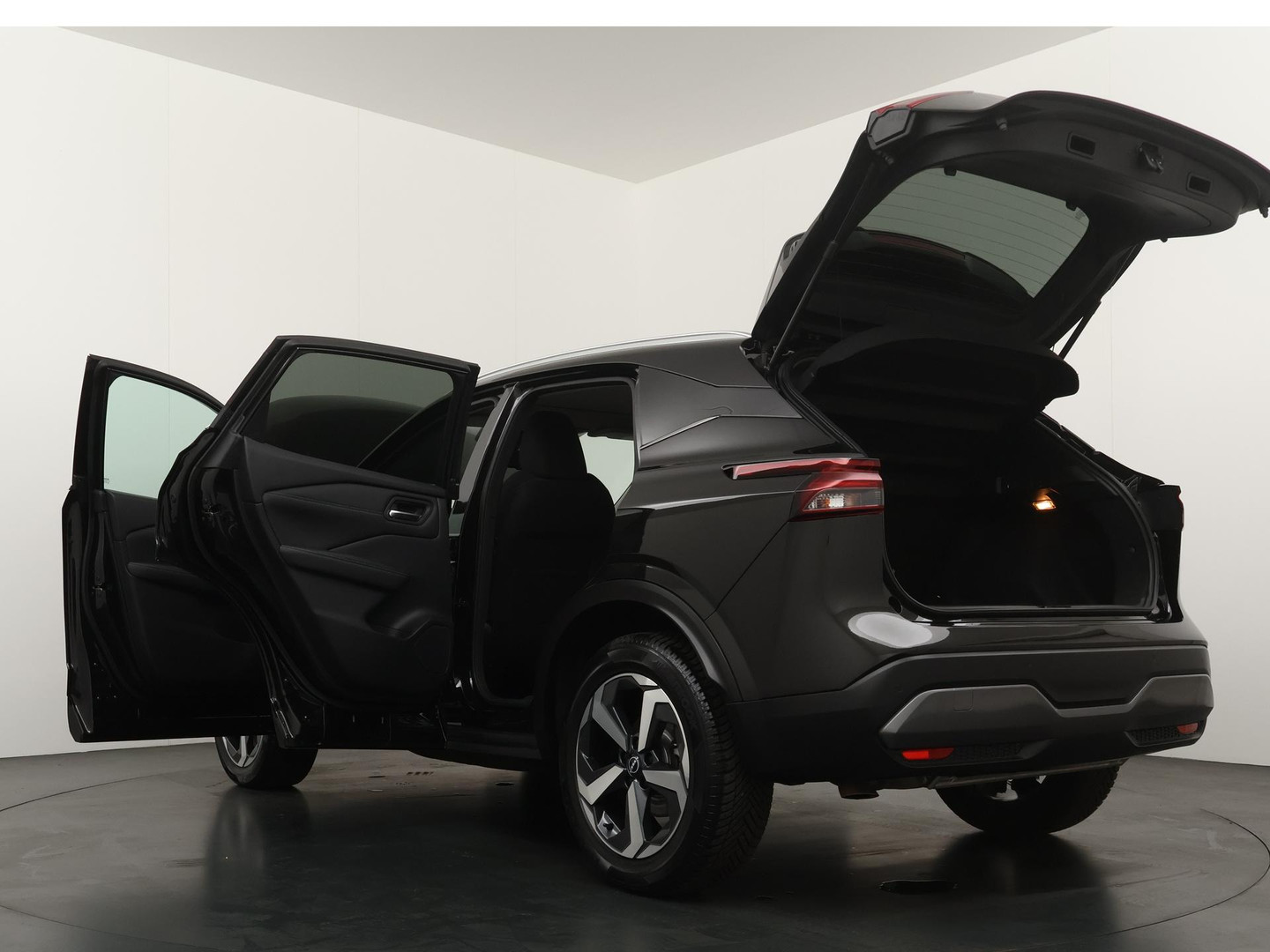 Nissan Nissan