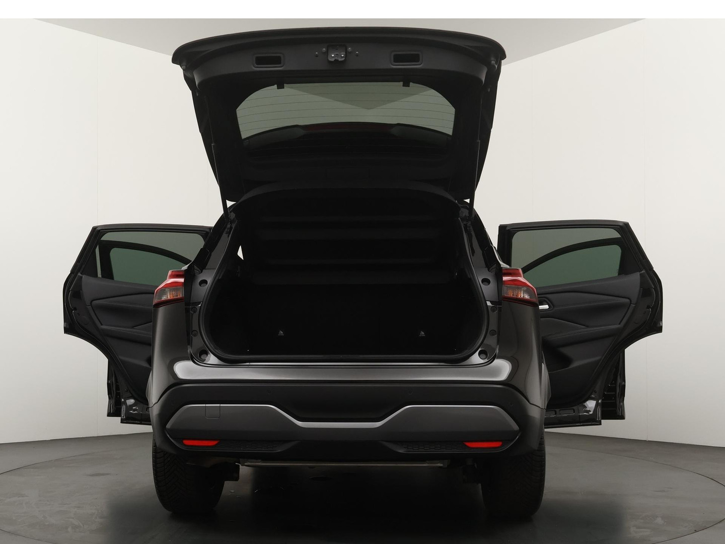 Nissan Nissan