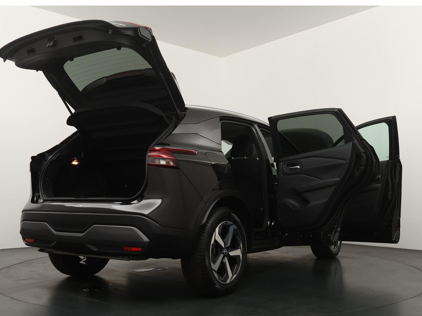 Nissan Nissan