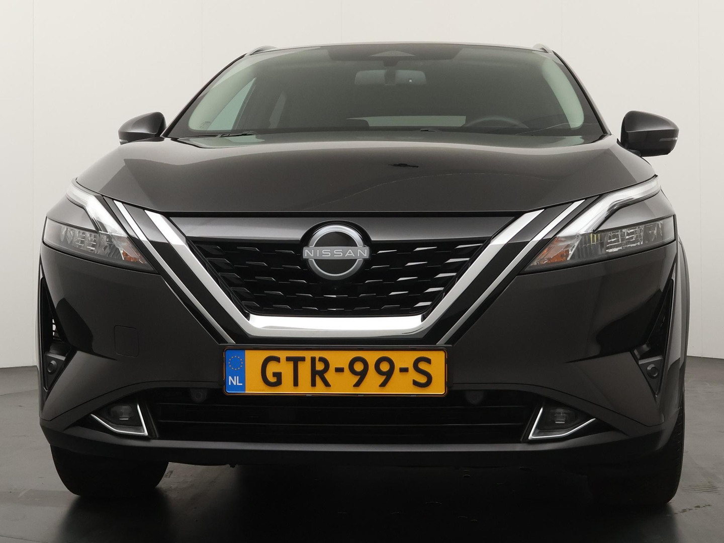 Nissan Nissan