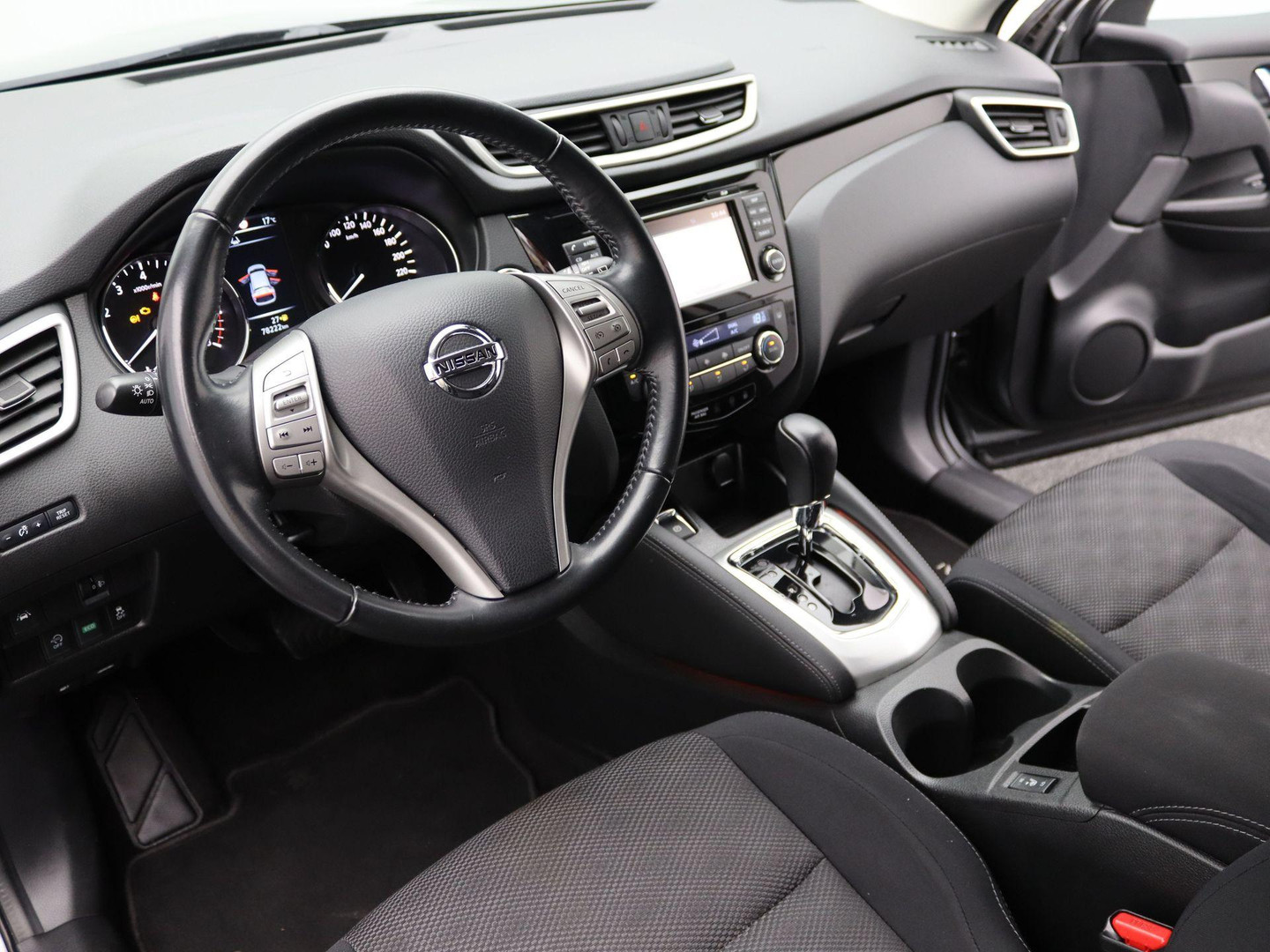 Nissan Nissan