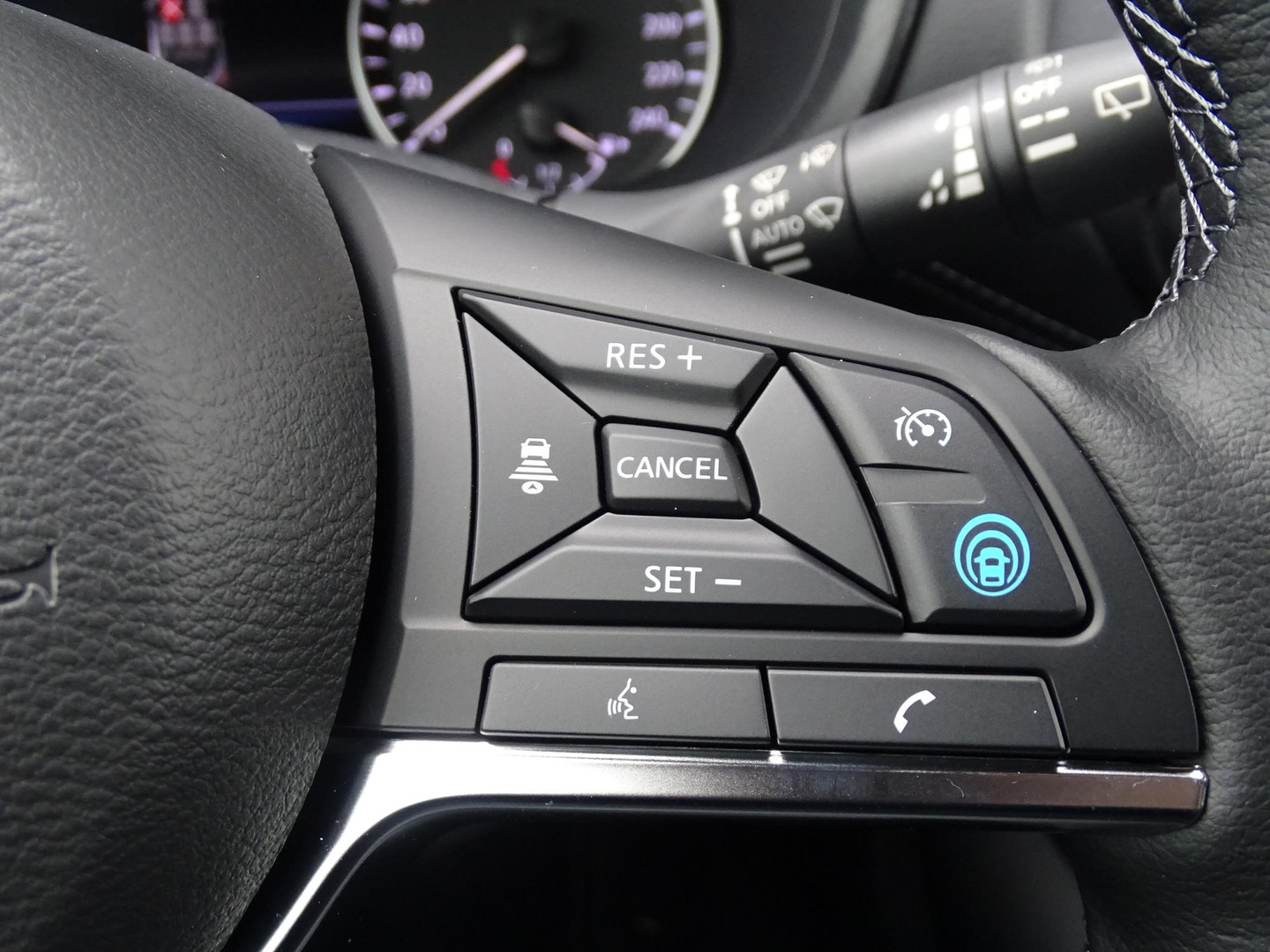 Nissan Nissan