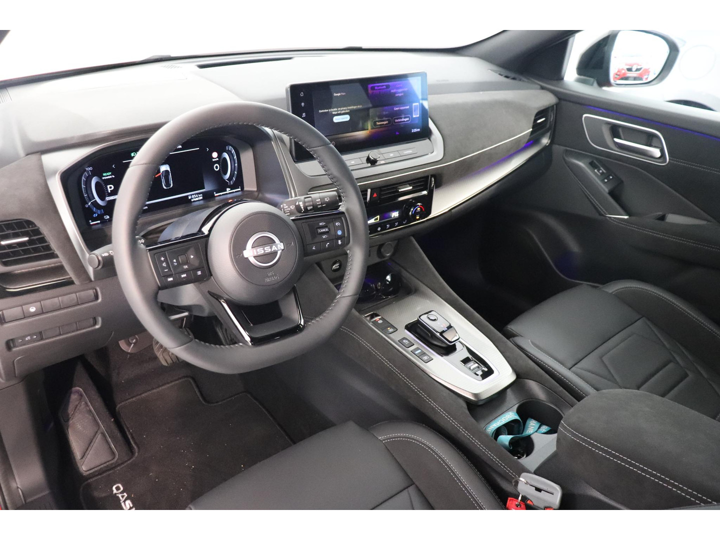 Nissan Nissan