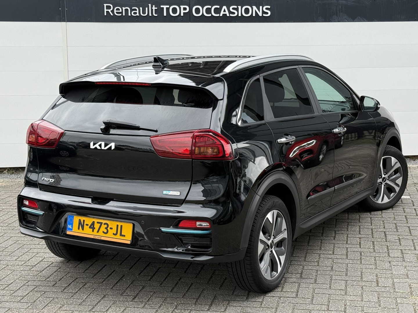 Kia
