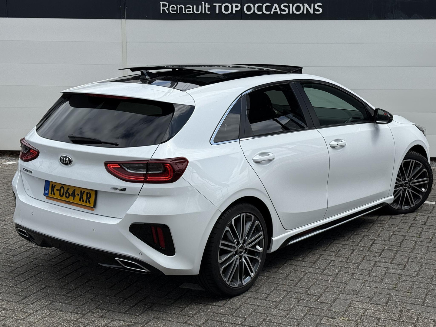 Kia