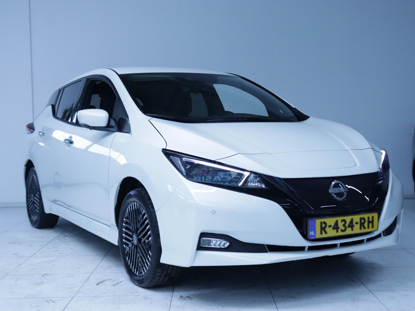 Nissan Nissan