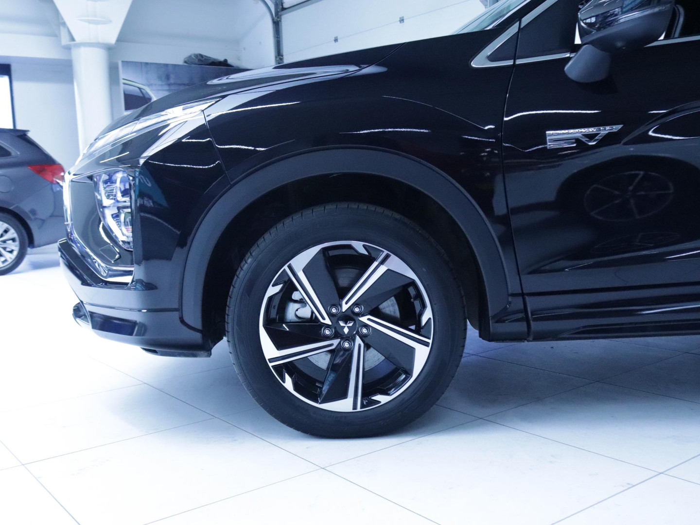 Mitsubishi Mitsubishi