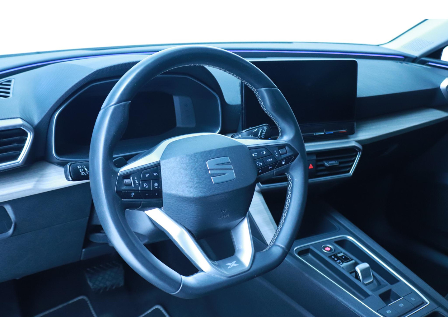SEAT SEAT