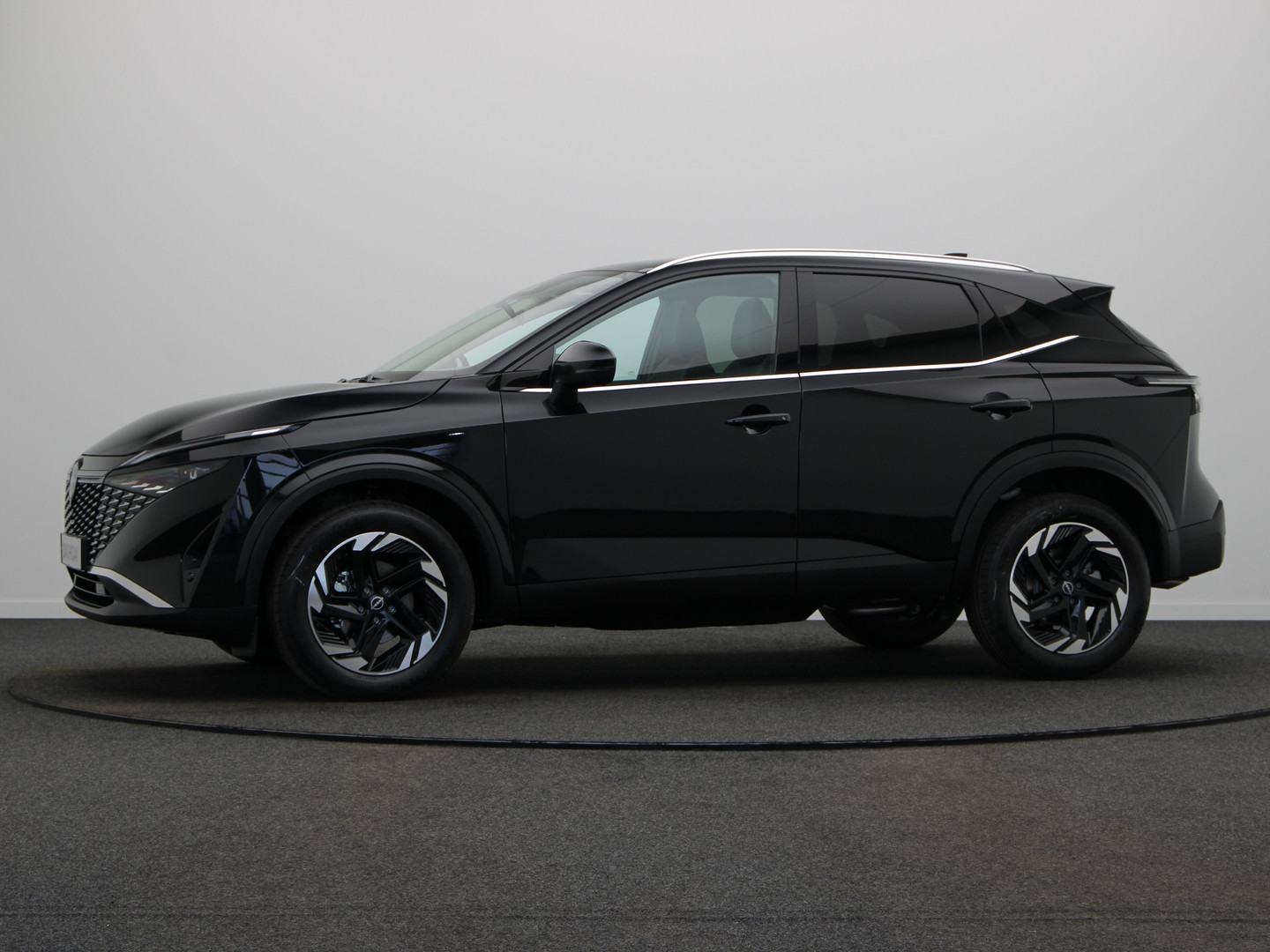 Nissan Nissan