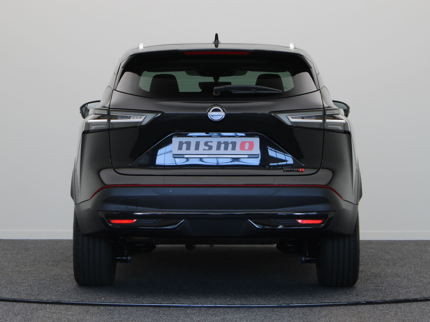Nissan Nissan