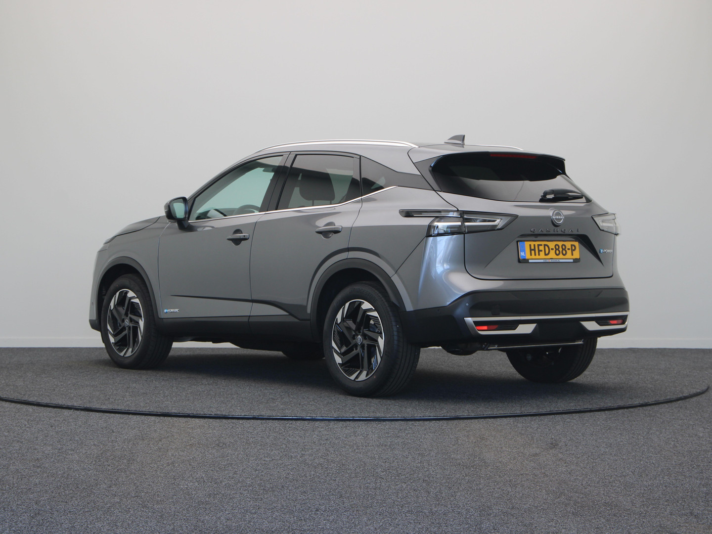 Nissan Nissan