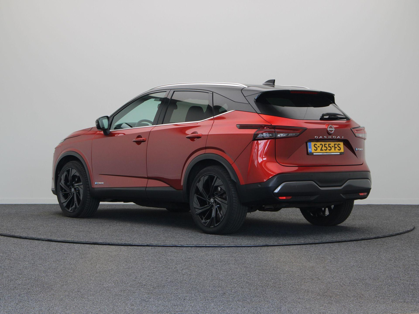Nissan Nissan