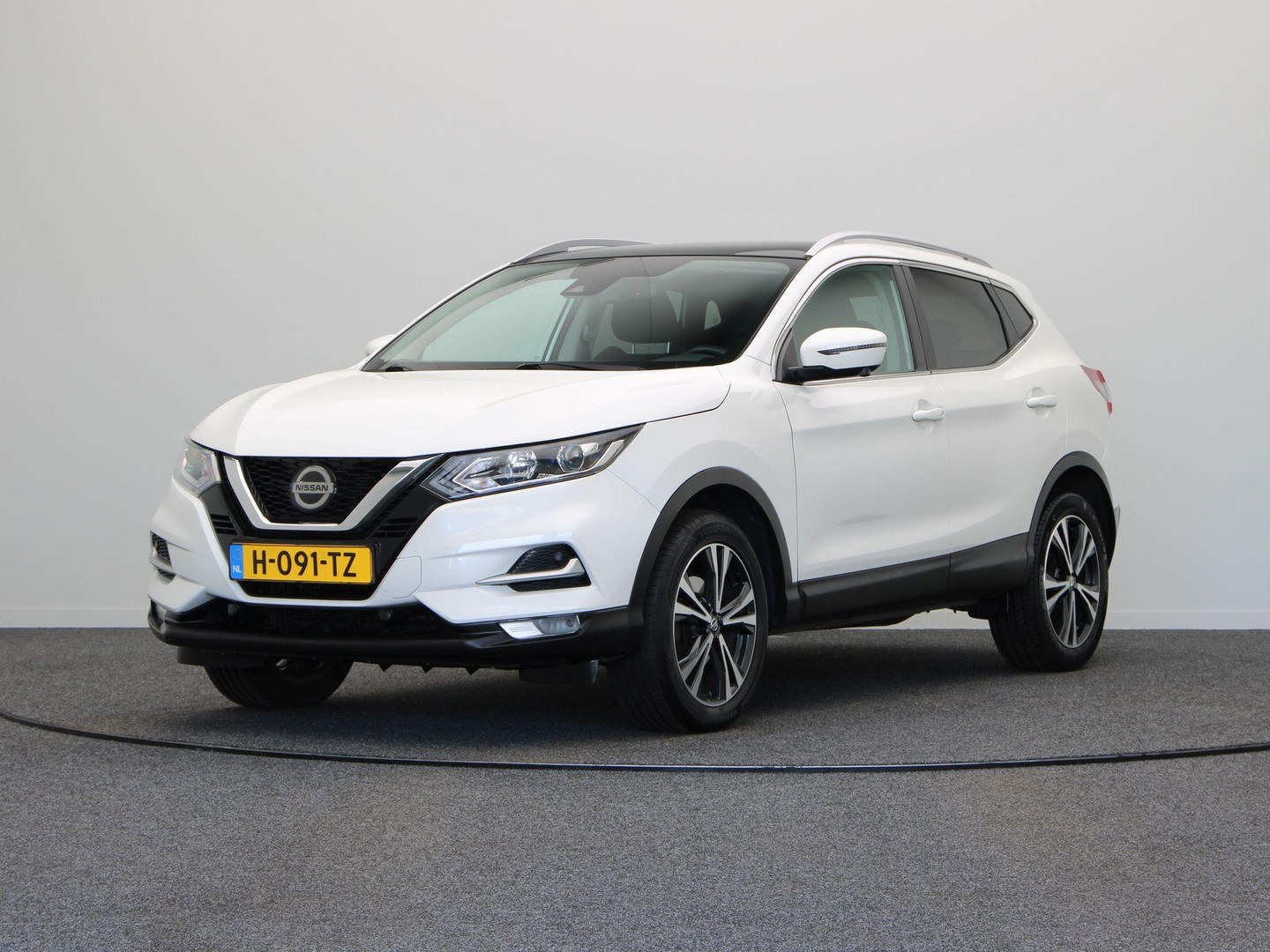 Nissan Nissan